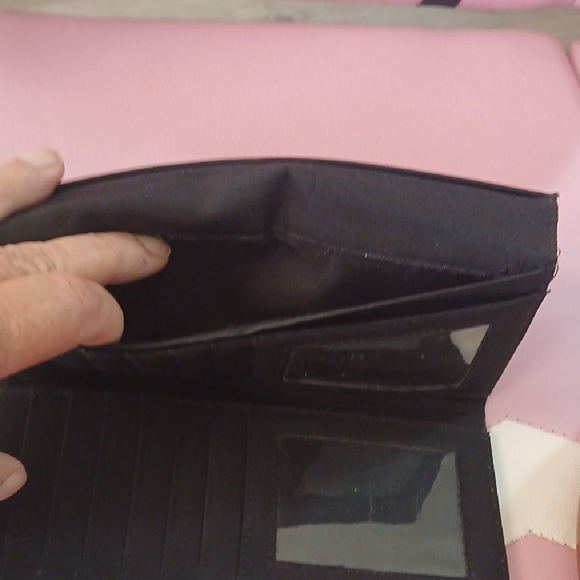 Elegant Black and Brown Women's Wallet - Picture 4 of 5